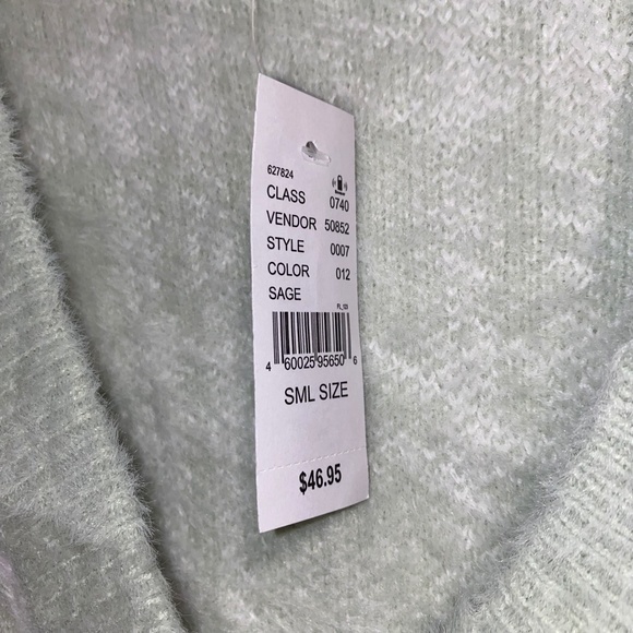 pacsun cropped‎ sweater - Picture 3 of 4